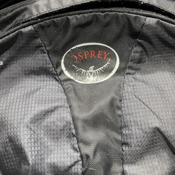 Osprey Ozone Courier Black Messenger Computer Bag 20L 15" Laptop Shoulder Bag - Picture 2 of 9